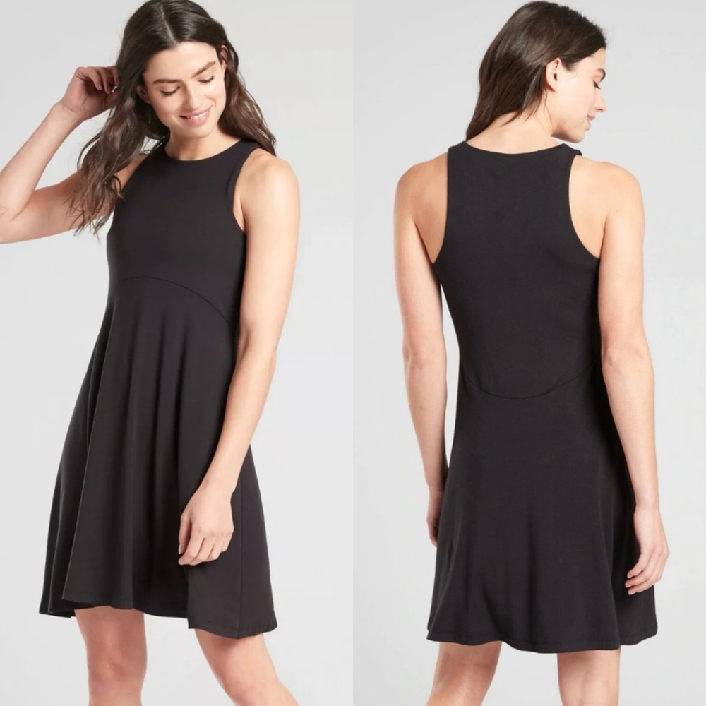 Athleta Santorini Thera Athletic Dress in Black‎